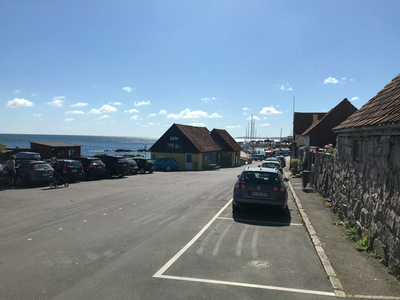 Blick zum Hafen in Allinge