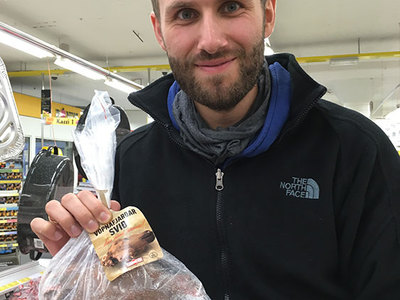 Schafskopf aus der Tiefkühltruhe