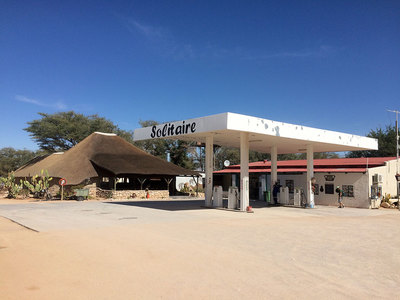 Tankstelle in Solitaire