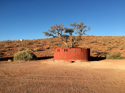 Toilettenhaus und Dusche