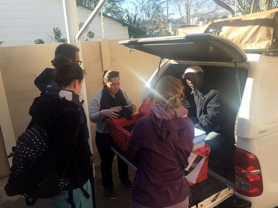 Einweisung in die Funktionen des Mietwagens