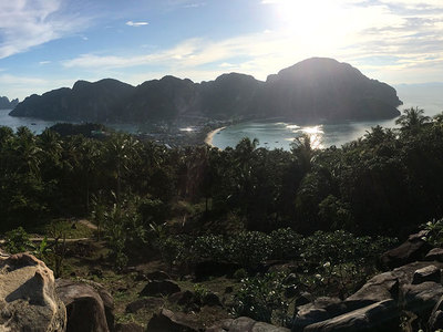 Blick auf Koh Phi Phi Don